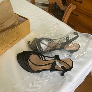 New!! Never worn gorgeous Lady Couture shoes.